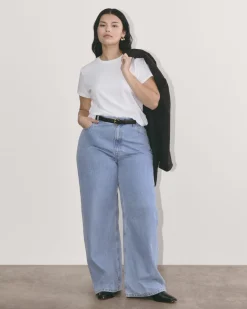 Everlane Tees|Short Sleeve Tees*The Box-Cut Tee in Essential Cotton