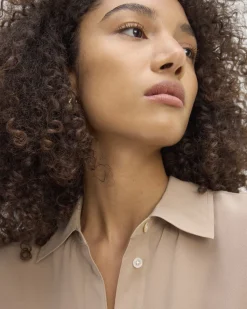 Everlane Tops*The Boyfriend Shirt in Washable Silk