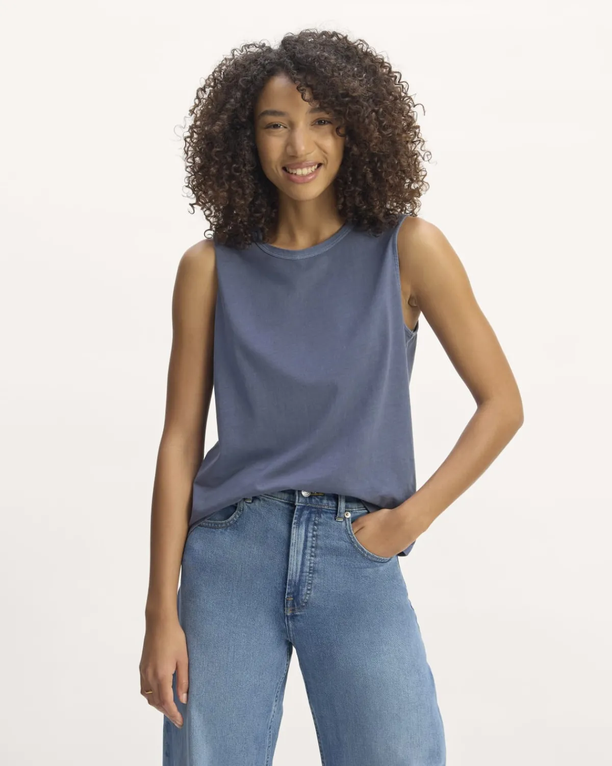 Everlane Tees|Tank Tops*The Boyfriend Tank in Essential Cotton