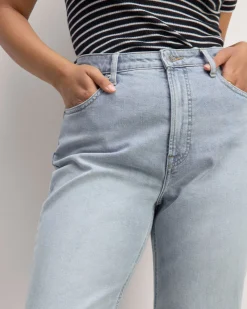 Everlane Curvy Jeans|Jeans*The Cheeky Hourglass Jean