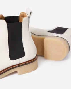 Everlane Shoes|Boots*The Chelsea Boot