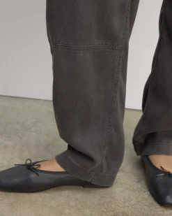 Everlane Pants|Tapered Pants*The Chino in Buttersoft