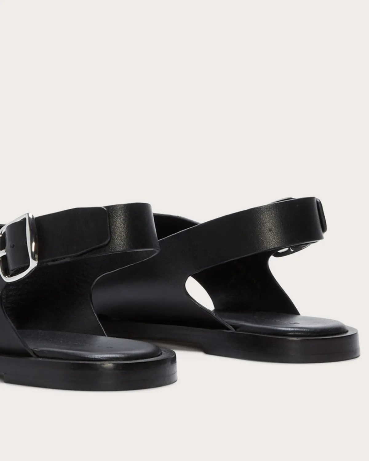 Everlane Shoes|Sandals*The City Crossover Sandal