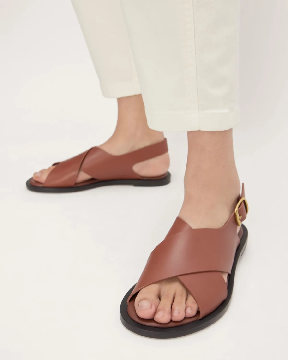 Everlane Shoes|Sandals*The City Crossover Sandal