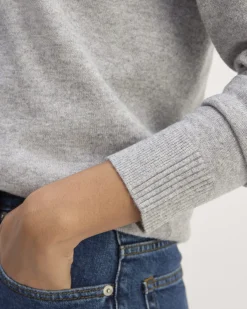 Everlane Sweaters|Crew Sweaters*The Classic Crew in Cashmere