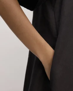 Everlane Dresses*The Daytripper Dress in Linen