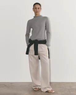 Everlane Sweaters*The Funnel Neck in Cotton Cashmere