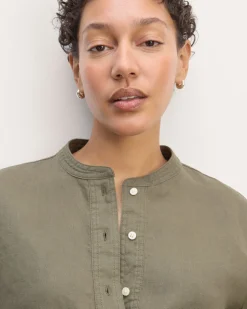 Everlane Tops*The Henley Shirt in Linen