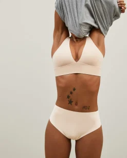 Everlane Intimates*The Invisible High-Rise Thong