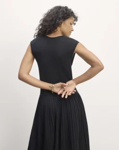 Everlane Dresses*The Knit Pleated Dress