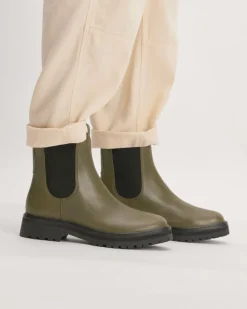 Everlane Shoes|Boots*The Lug Chelsea Boot