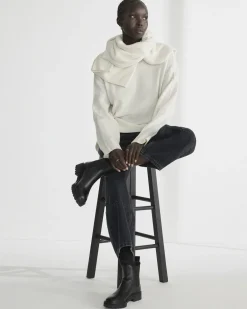 Everlane Shoes|Boots*The Lug Chelsea Boot