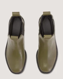Everlane Shoes|Boots*The Lug Chelsea Boot