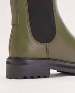 Everlane Shoes|Boots*The Lug Chelsea Boot