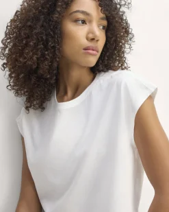 Everlane Tees|Short Sleeve Tees*The Muscle Cropped Tee in Essential Cotton