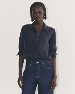 Everlane Tops*The Must-Have Shirt in Butterlite