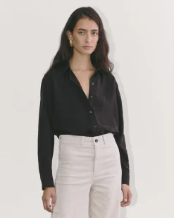 Everlane Tops*The Must-Have Shirt in Butterlite