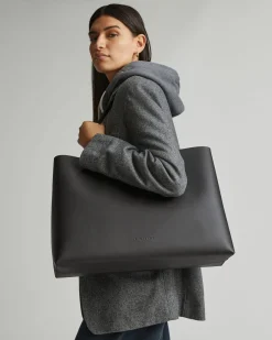 Everlane Bags*The New Day Market Tote