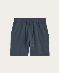 Everlane Shorts*The Off-Duty Tech Short