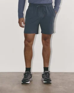 Everlane Shorts*The Off-Duty Tech Short
