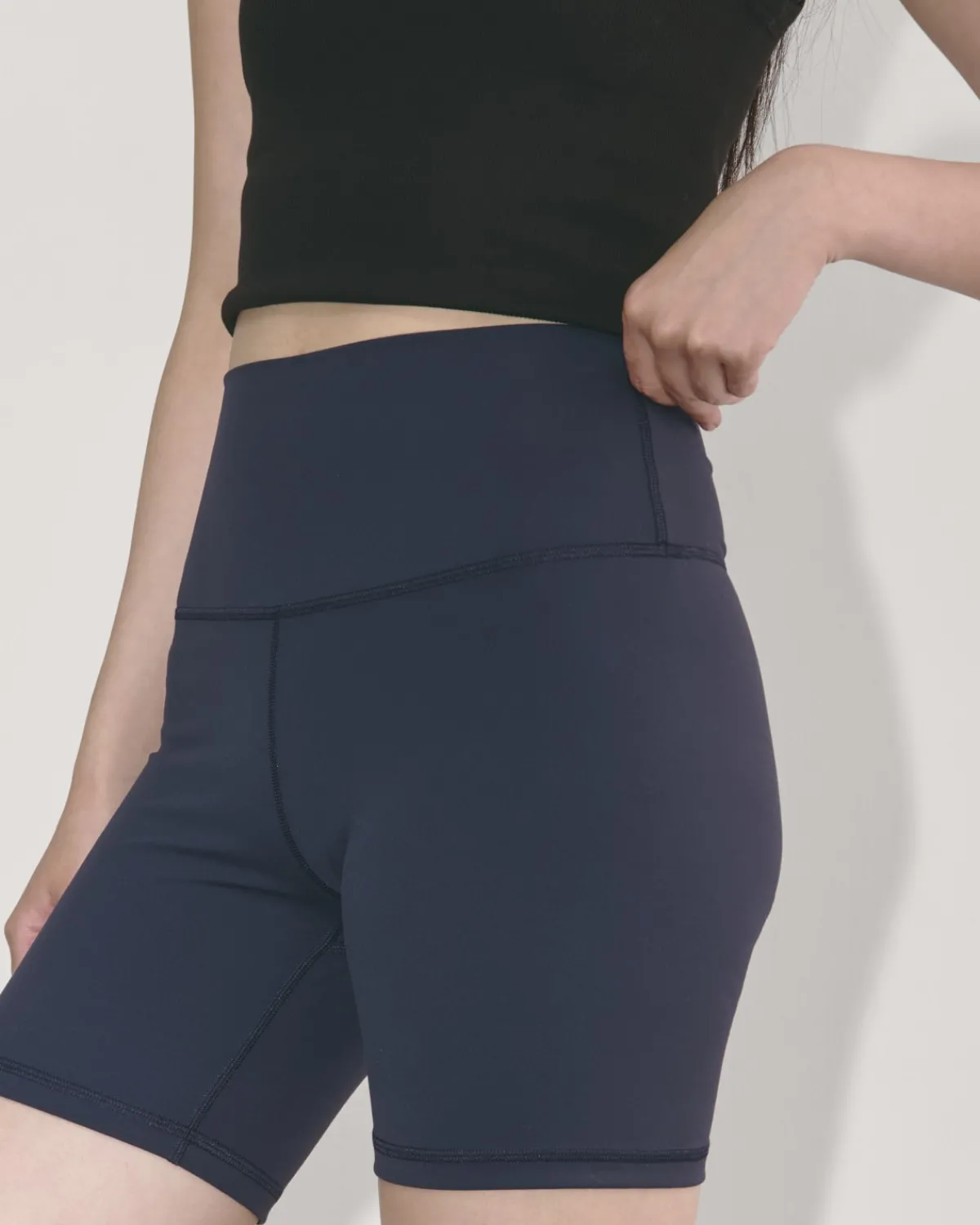 Everlane Loungewear*The Perform Bike Short