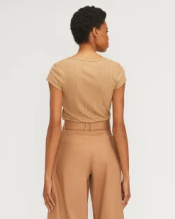 Everlane Tees|Short Sleeve Tees*The Rib Soft Knit Scoop-Neck Tee Caramel