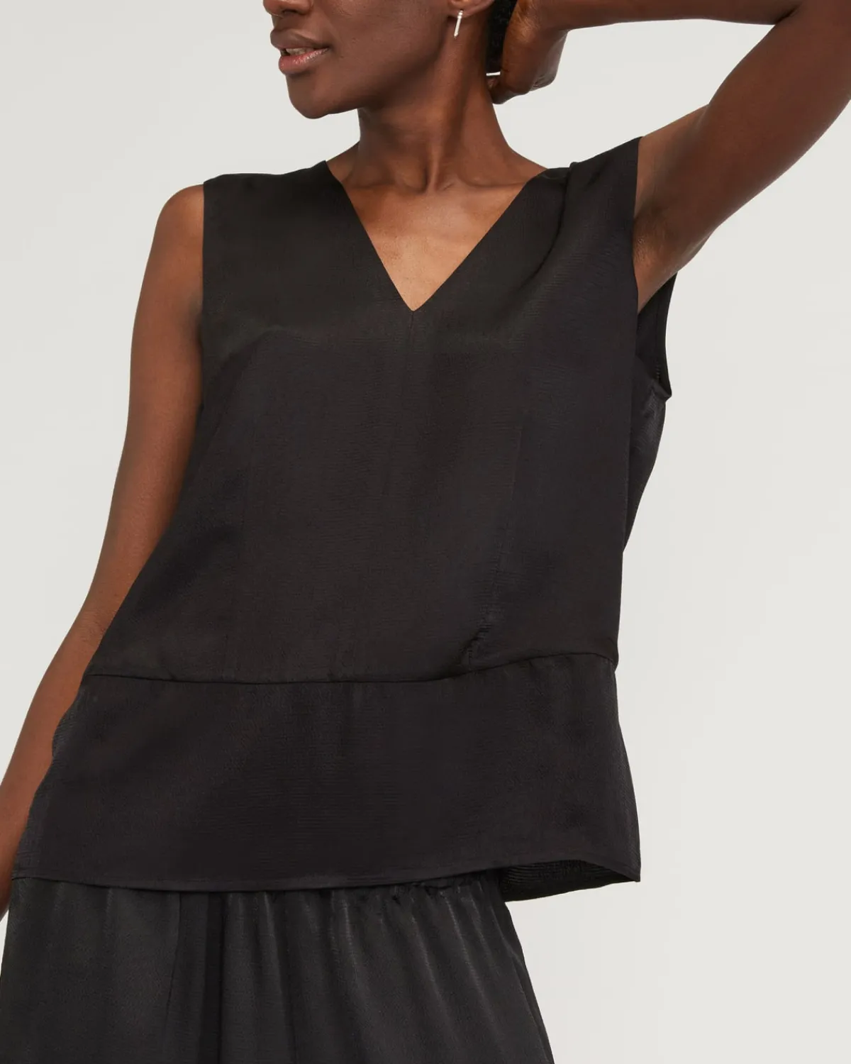 Everlane Tops*The Satin V-Neck Top