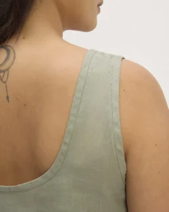 Everlane Tops*The Scoop Tank in Linen