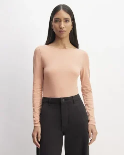 Everlane Tees|Long Sleeve Tees*The Supima® Form Scoop-Back Tee Blush Pink