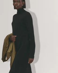 Everlane Dresses*The Turtleneck Sweater Dress in Cashmere