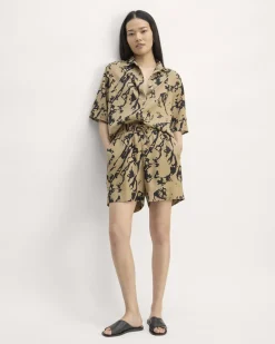 Everlane Shorts & Skirts*The Vacation Short