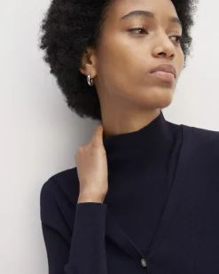 Everlane Sweaters|Crew Sweaters*The Viscose Knit Cardigan