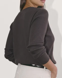 Everlane Tees|Long Sleeve Tees*The Waffle Henley