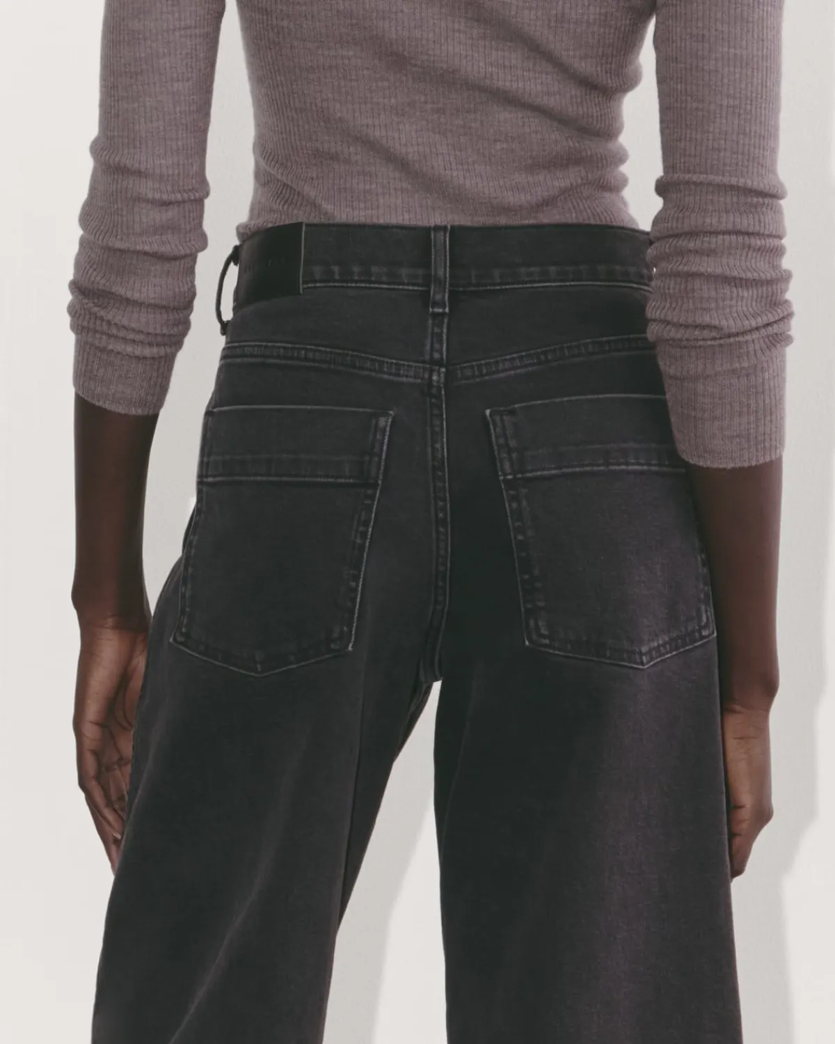 Everlane Jeans|Barrel Jeans*The Way-High® Twist Curve Jean